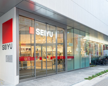 西友千歳烏山店