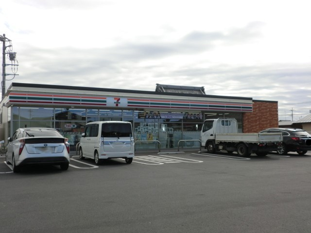 セブンイレブン 伊勢崎境東店の画像