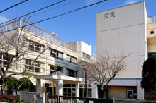 世田谷区立玉堤小学校