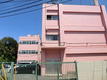 新座市立 西堀小学校の画像2