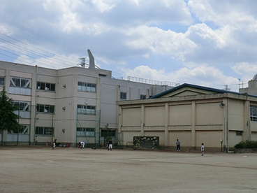 新座市立 第四小学校の画像2