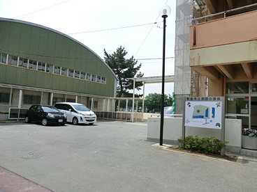 新座市立 池田小学校の画像2