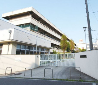吹田市立 吹田南小学校の画像1