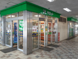 サミット（株） 戸田駅店