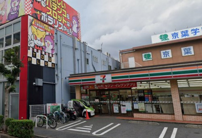 セブンイレブン　千葉稲毛海岸駅前の画像1