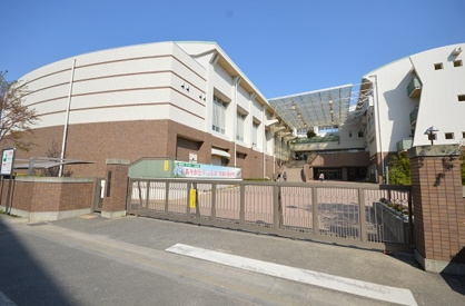 朝霞第1中学校の画像1