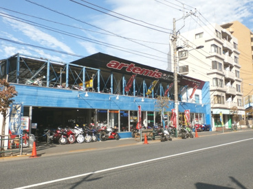 アルテミスモーターサイクルの画像1