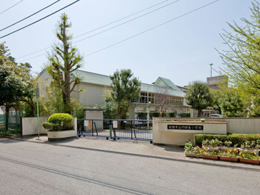 船橋市立 行田東小学校の画像1