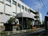 東泉小学校