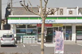 ファミリーマート港明正店
