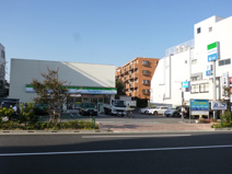 ファミリーマート 中野弥生町一丁目店