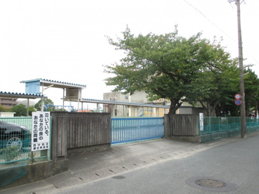 県居小学校の画像1