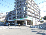 ファミリーマート戸塚名瀬町店