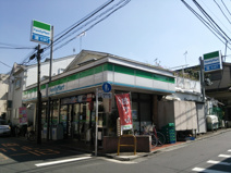 ファミリーマート方南一丁目店