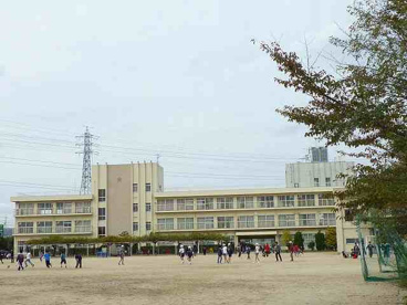 宝塚市立 安倉小学校の画像1