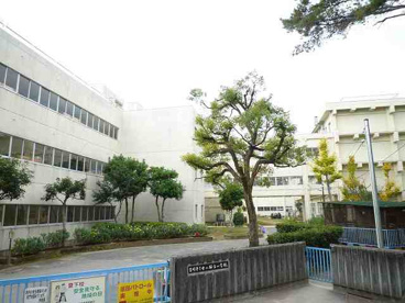 宝塚市立 中山桜台小学校の画像2
