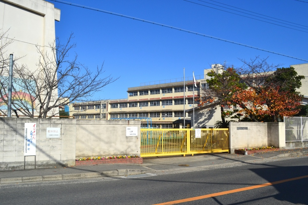 日置荘小学校情報ページ クロワール