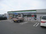 ファミリーマート 木津川久保店