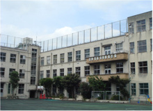 文京区立明化小学校