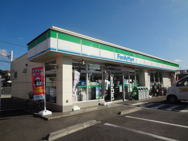 ファミリーマート千葉生実町店の画像1