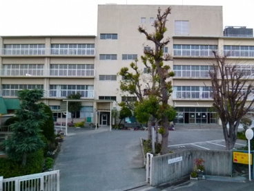 宝塚市立南ひばりガ丘中学校の画像1