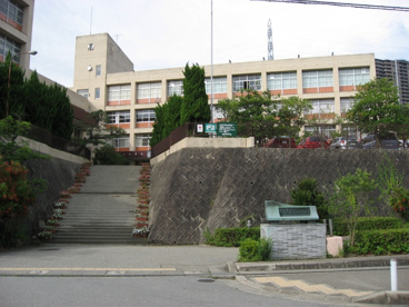 兵庫県立宝塚北高等学校の画像2