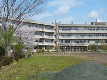 坂戸市立浅羽野中学校の画像1
