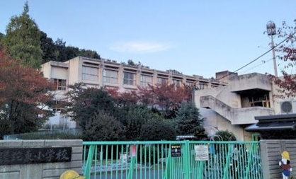 枚方市立 蹉ダ東小学校の画像1