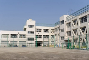 世田谷区立玉川小学校の画像1