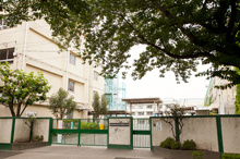小学校 世田谷区立用賀小学校