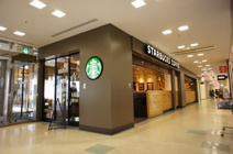 STARBUCKS COFFEE蛍池ルシオーレ店(スターバックスコーヒー)