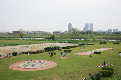 多摩川ガス橋緑地の画像1