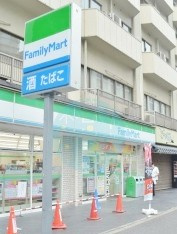 コンビニエンスストア ファミリーマート 環七南馬込三丁目店