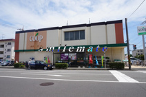 コープ神奈川日限山店