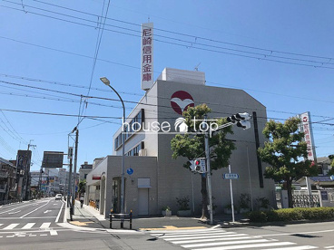 尼崎信用金庫鳴尾支店の画像1