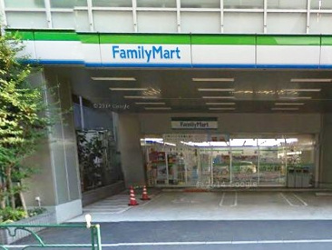 ファミリーマート 中野中央二丁目店