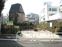 駒場三丁目もちの木公園
