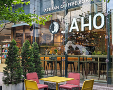 ヤホ コーヒーロースター & ワインバー