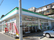 ファミリーマート小浦平戸二丁目店