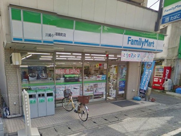 コンビニエンスストア ファミリーマート 川崎小杉御殿町店