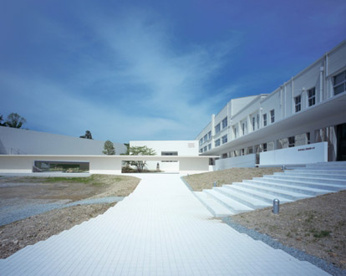 東洋食品工業短期大学の画像2