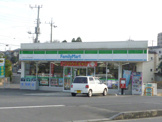 ファミリーマート　白山店