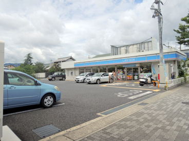 ローソン伊丹荒牧南二丁目店の画像2
