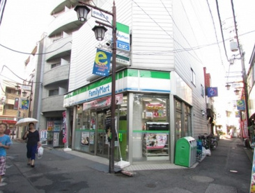 ファミリーマート 新宿中井駅前店