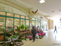ラッキー中山寺店