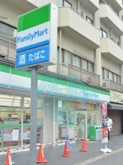 コンビニエンスストア ファミリーマート 三度屋大森東四丁目店
