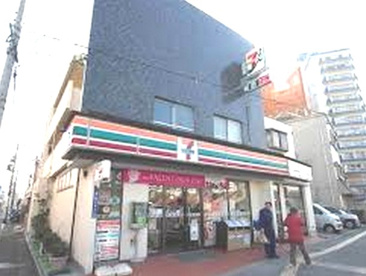 セブンイレブン 大田区東六郷３丁目店の画像1