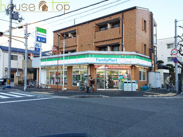 ファミリーマート浜甲子園店の画像1