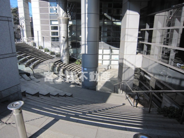 北区立　滝野川図書館の画像2