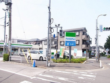 コンビニエンスストア ファミリーマート 板橋三園店